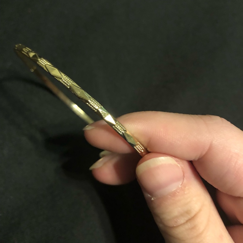 ‼️PRICE DROP‼️ Gold bangle bracelet